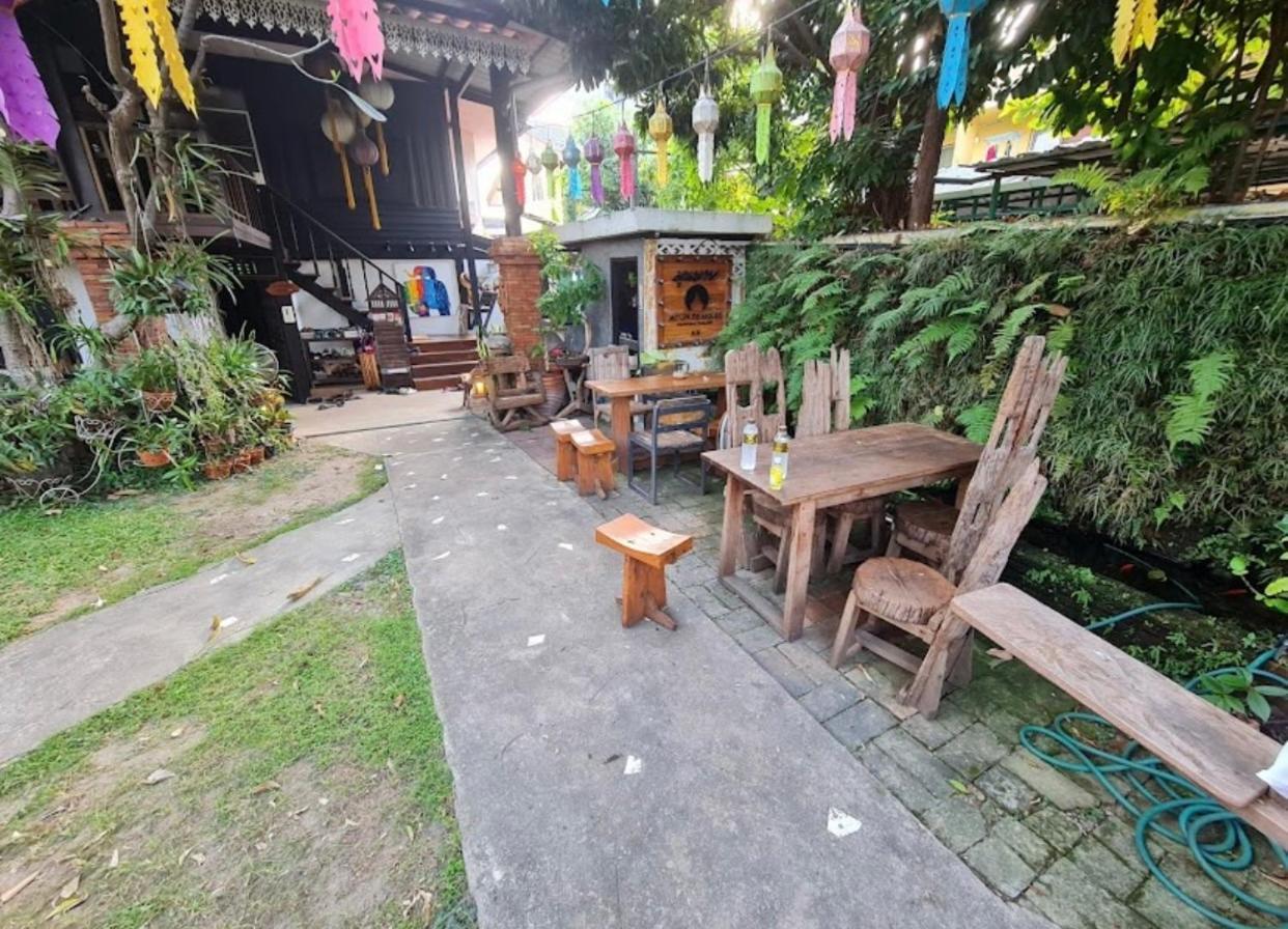 Nearthepark Backpack Boutique House Chiang Mai Exterior foto